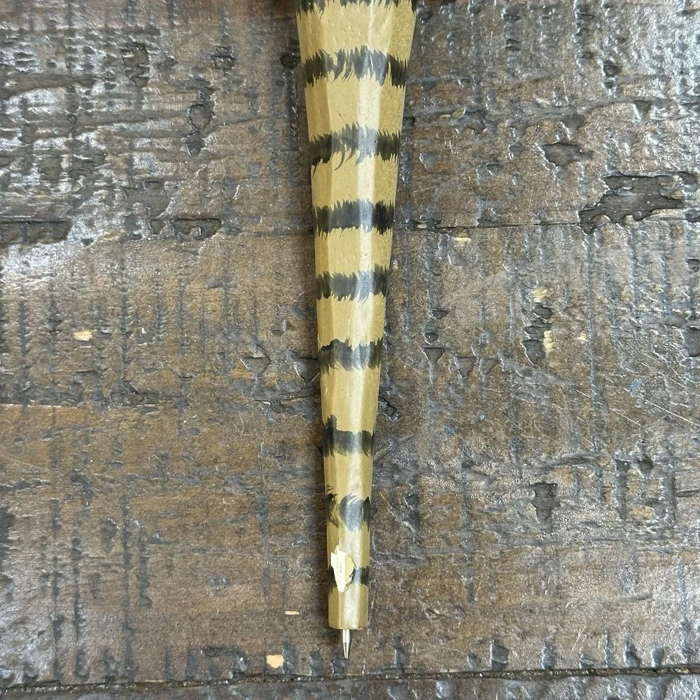 VTG Hand Carved Tiger Cat Pen – Wooden Folk Art Figurine‎ – Desk Decor
